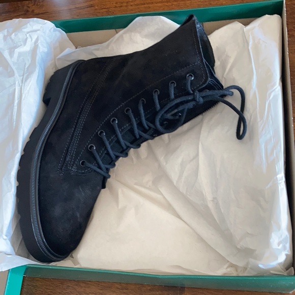 New Womens Paul Green Jackson Lug Boots 